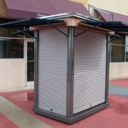 Outdoor retail mall kiosk rmu
