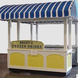 Outdoor lemonade concession cart with refrigeration