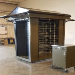 Lancer Oklahoma Zoo Slatwall Kiosk with POS Cart